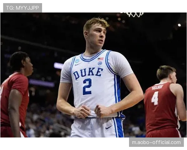 弗拉格季前赛表现全面 独行侠探索赋予新秀更大持球责任